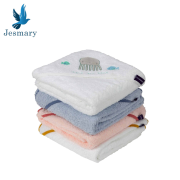 THÊU KHĂN QUÀ TẶNG EM BÉ GIÁ RẺ